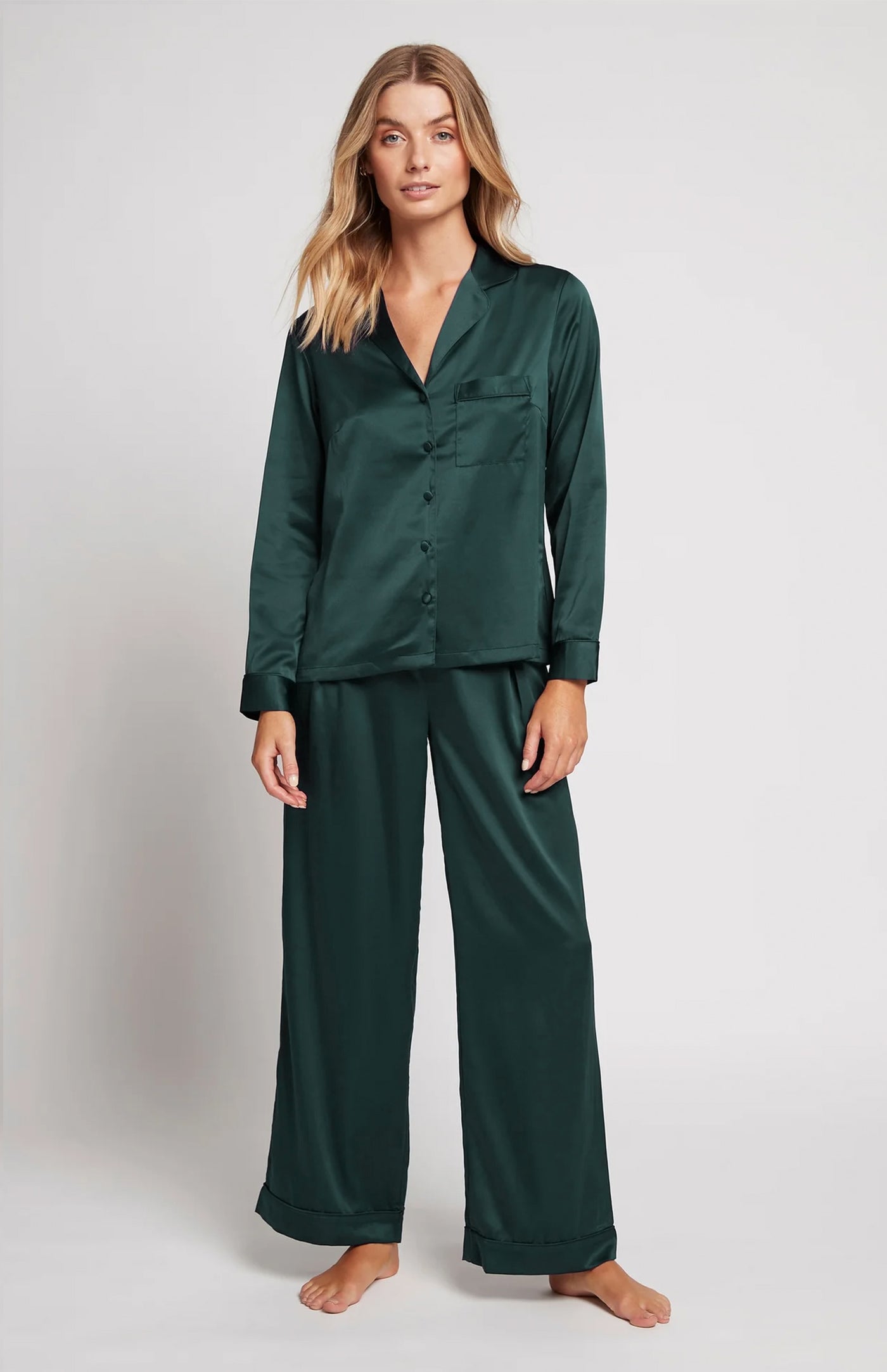 Green Grace | Emerald Green Loungewear Set Women