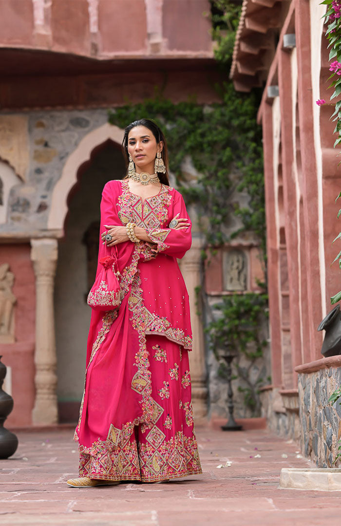 Gulabi Noor | Pink Embroidered Suit Set By Ankhira