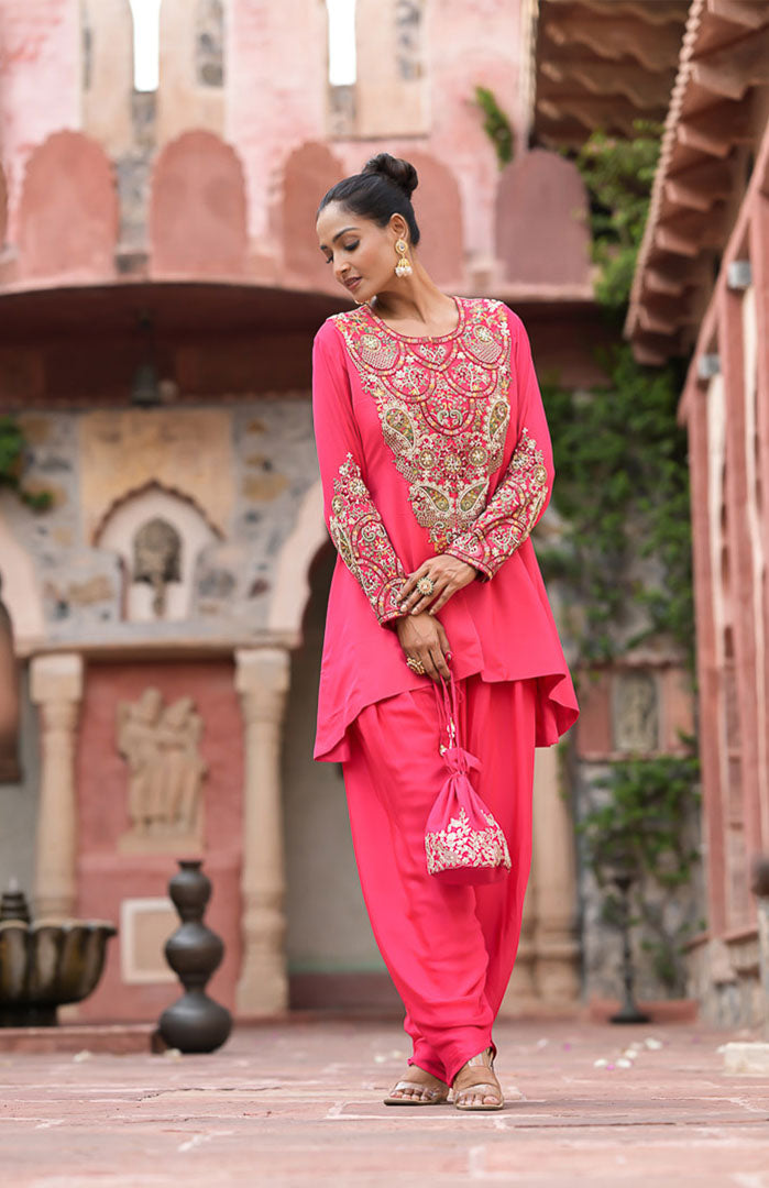 Rani Rasika | Hot Pink Embroidered Suit Set By Ankhira