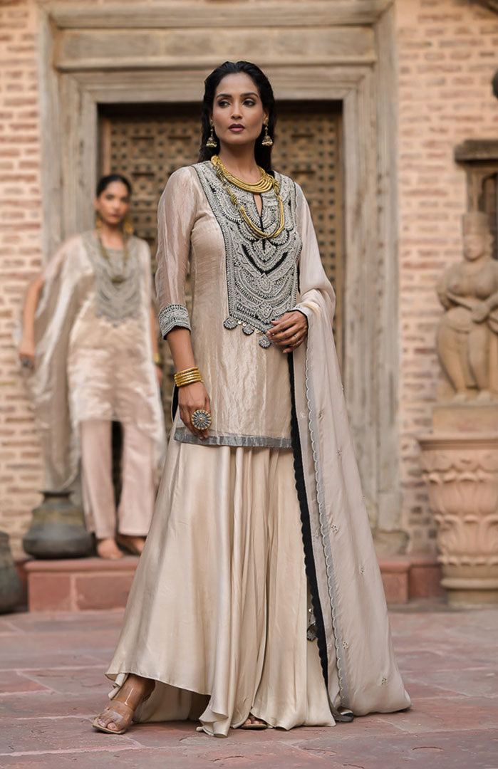 Champagne Noor | Embroidered Suit Set By Ankhira