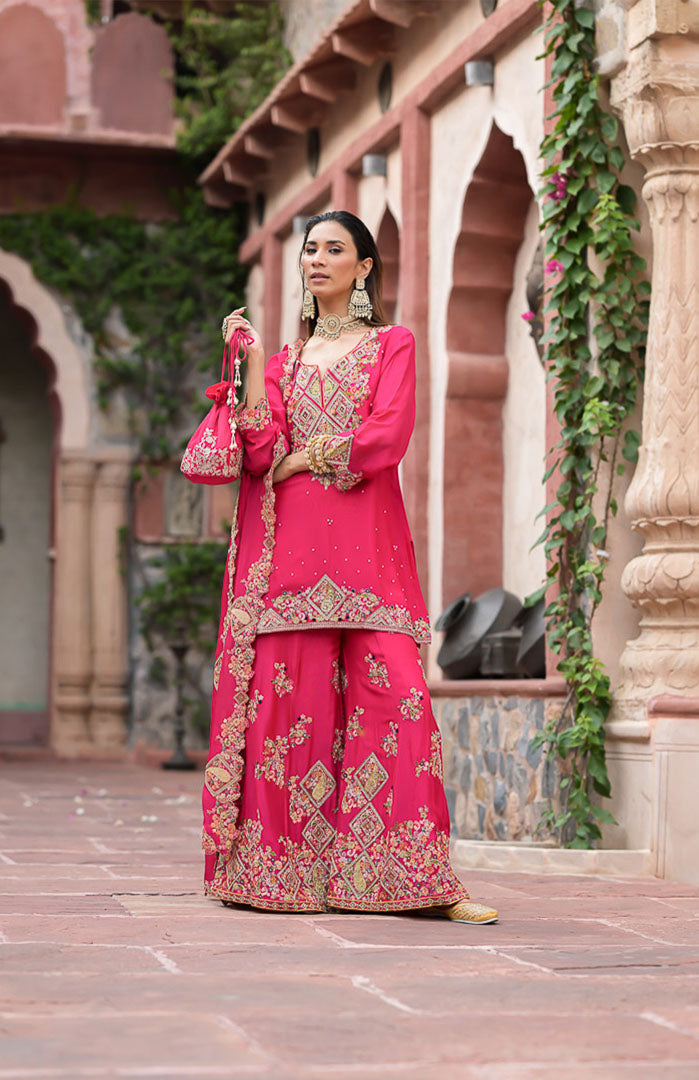 Gulabi Noor | Pink Embroidered Suit Set By Ankhira
