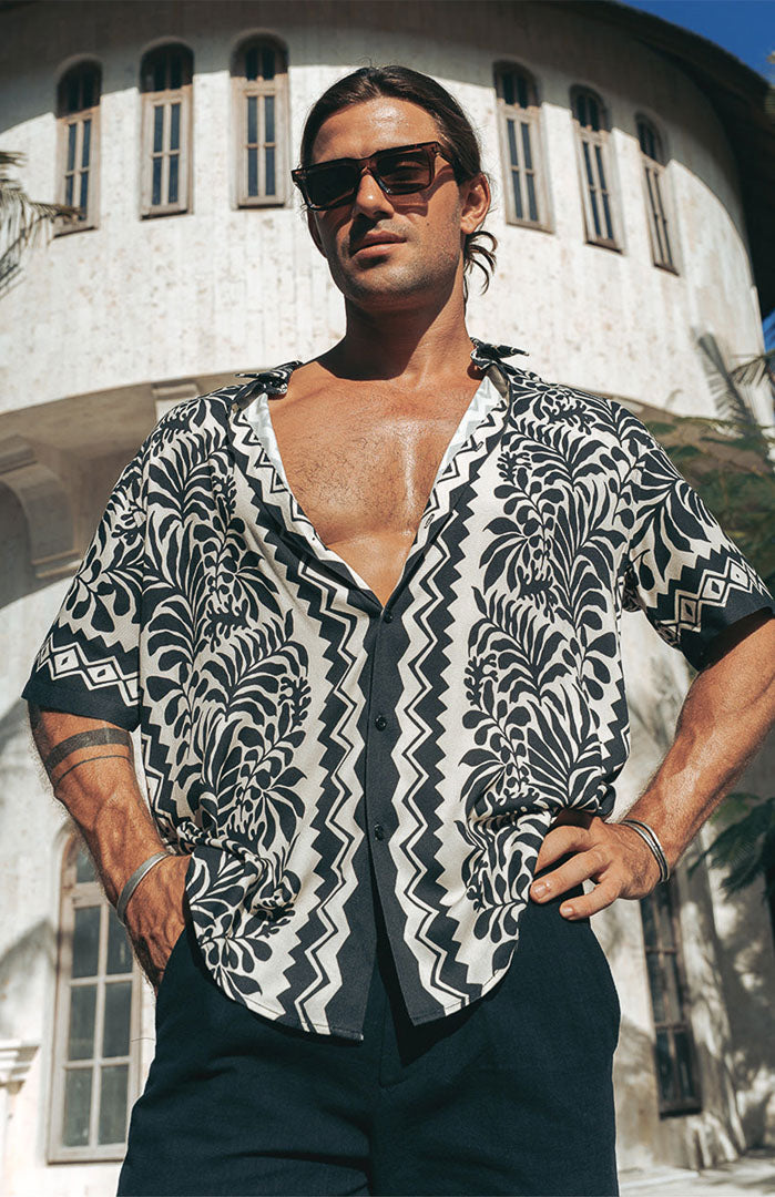 Caviar & Champagne | Men’s Luxe Printed Resort Shirt