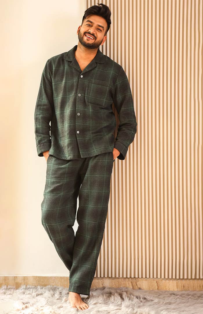 Luxeliv-mens-loungewear-Set-holy-green-Checkered-pyjama-set