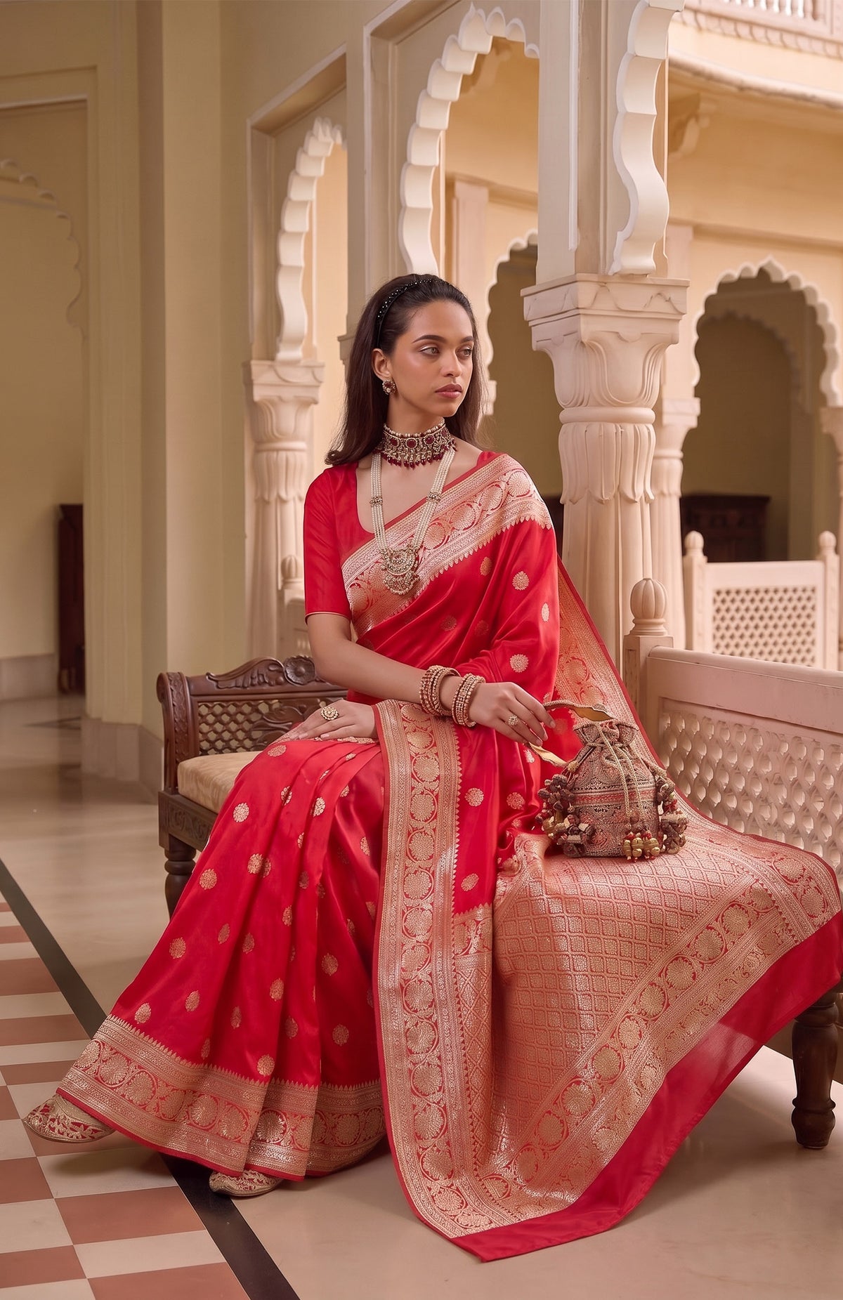Sona Ishq | Red & Gold Handwoven Mashru Katan Banarasi Saree