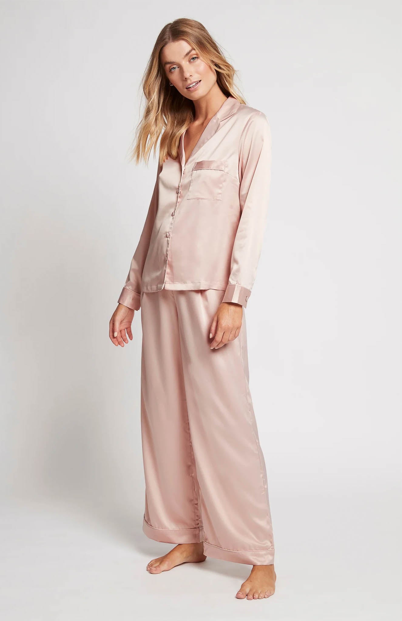 Champagne Pop Champagne Loungewear Set Women S Japanese Satin- 60 GSM