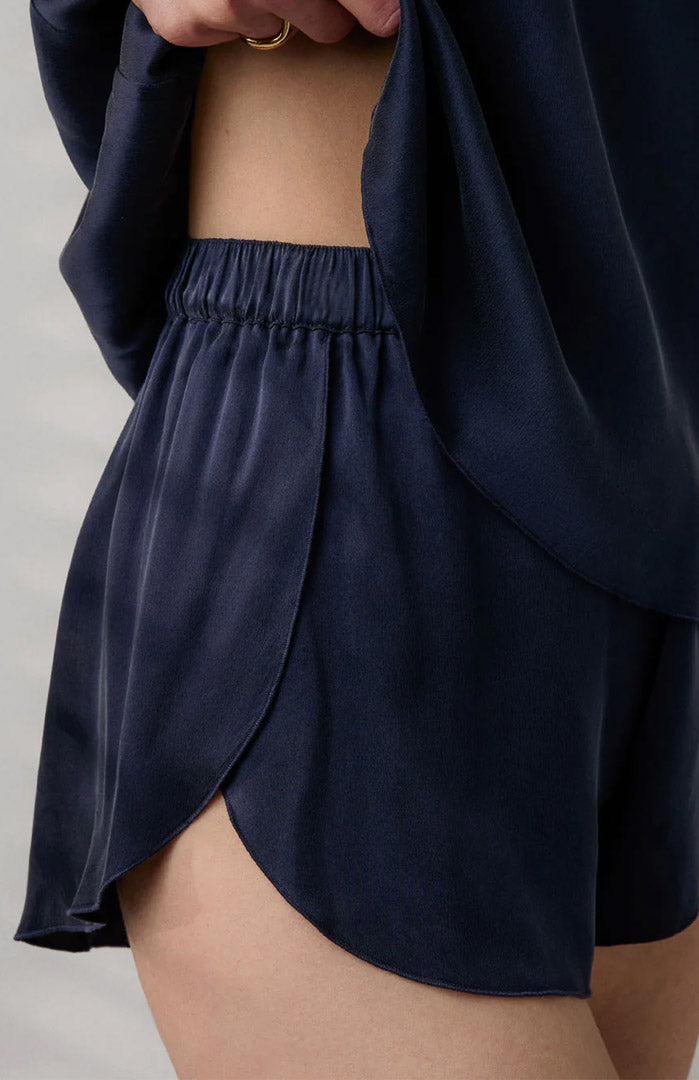 Dark Blue Armani Satin | Tulip Racer