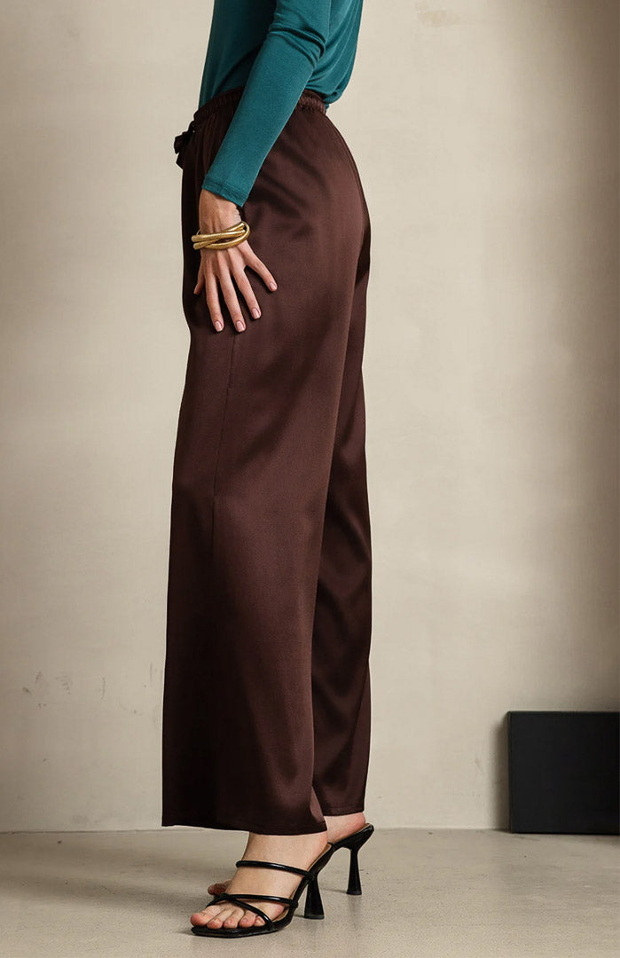 Brown Satin Drape | Comfort Lounge Pyjamas