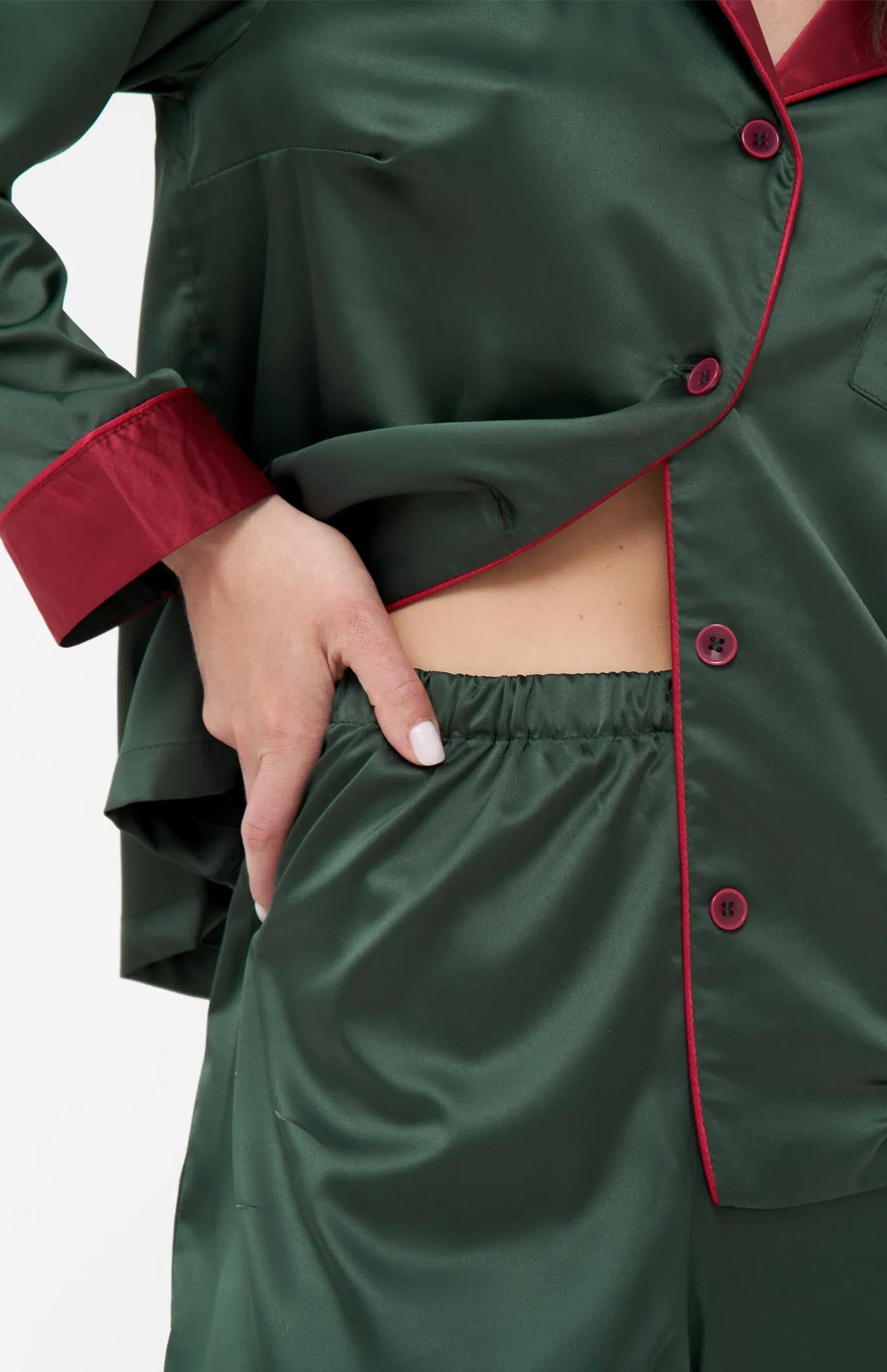Scarlet Evergreen | Christmas Loungewear