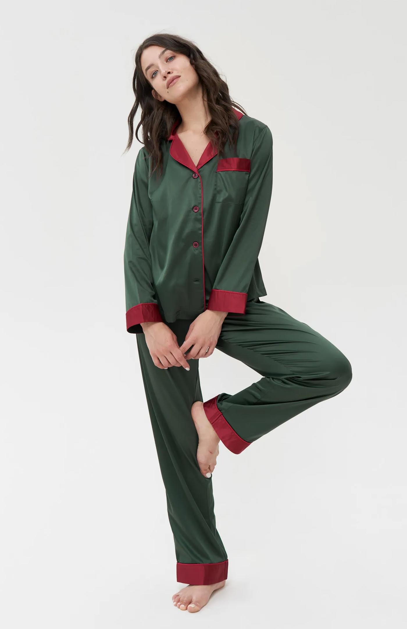 Scarlet Evergreen | Christmas Loungewear