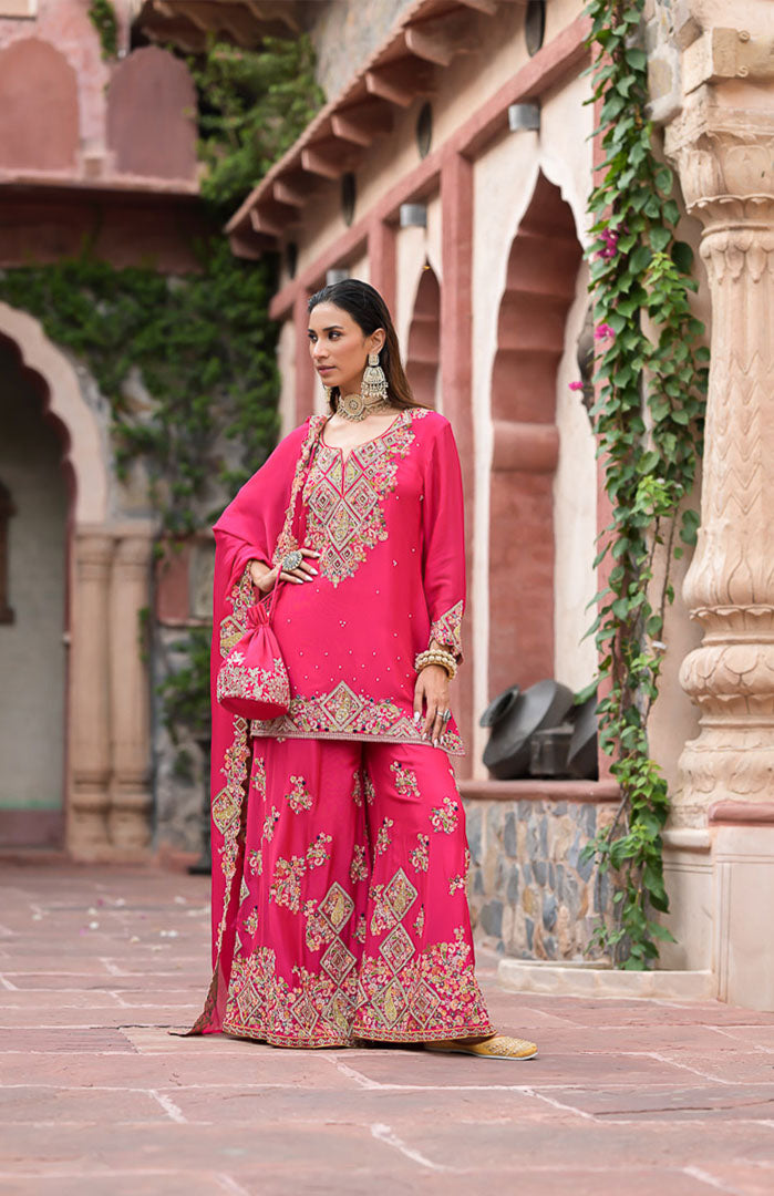 Gulabi Noor | Pink Embroidered Suit Set By Ankhira
