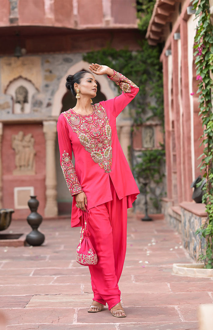 Rani Rasika | Hot Pink Embroidered Suit Set By Ankhira