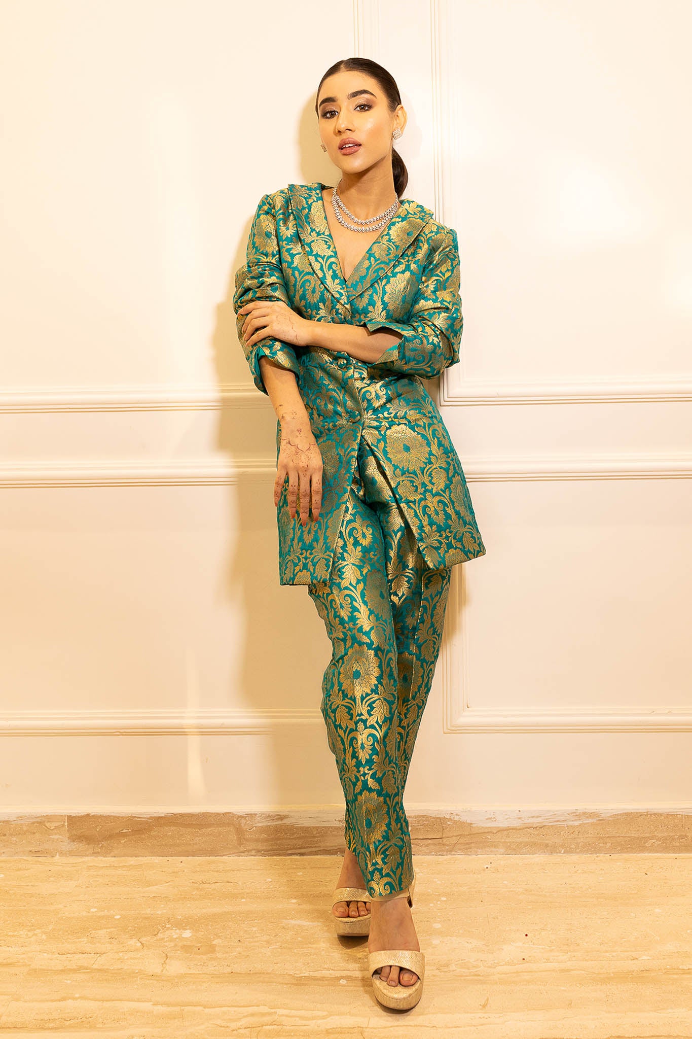 Firozi Finesse | Turquoise Brocade Pant Suit Set