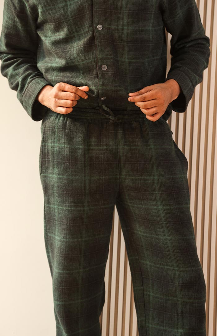 Luxeliv-mens-loungewear-Set-holy-green-Checkered-pyjama-set