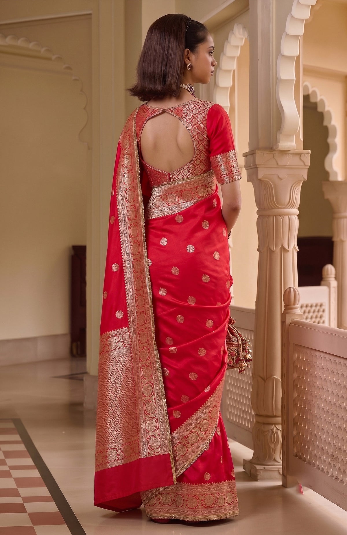 Sona Ishq | Red & Gold Handwoven Mashru Katan Banarasi Saree